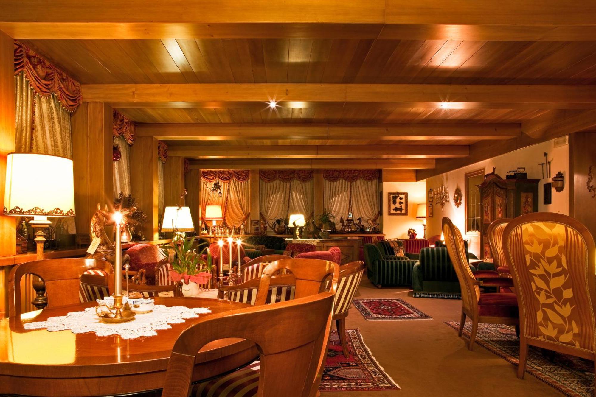 Hotel Regina Сан-Мартіно-ді-Кастроцца Екстер'єр фото