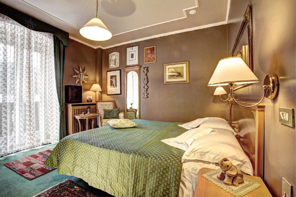 Hotel Regina Сан-Мартіно-ді-Кастроцца Номер фото